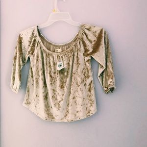 Hollister velvet top bundle NYT